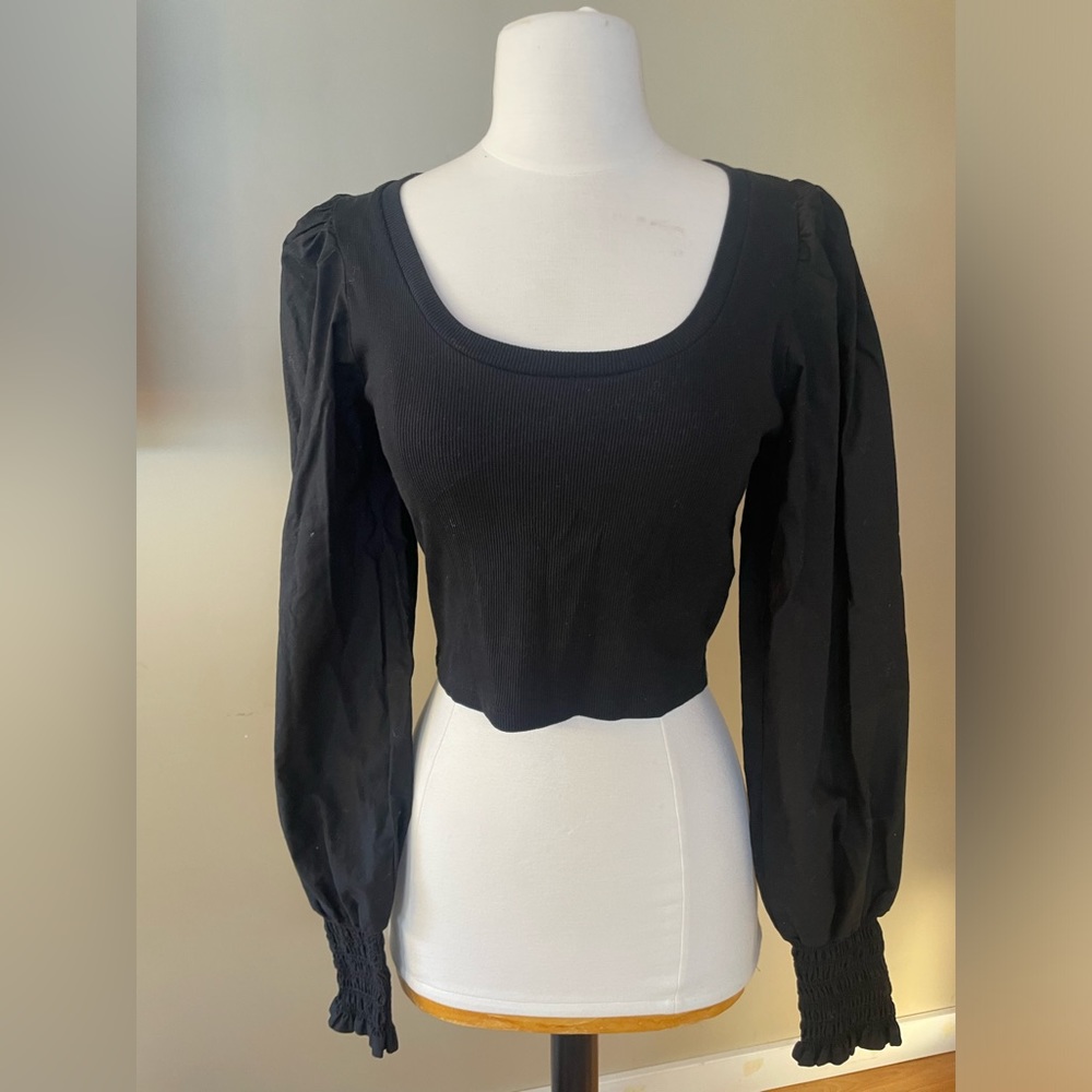Zara Cropped Balloon Sleeved Shirt
